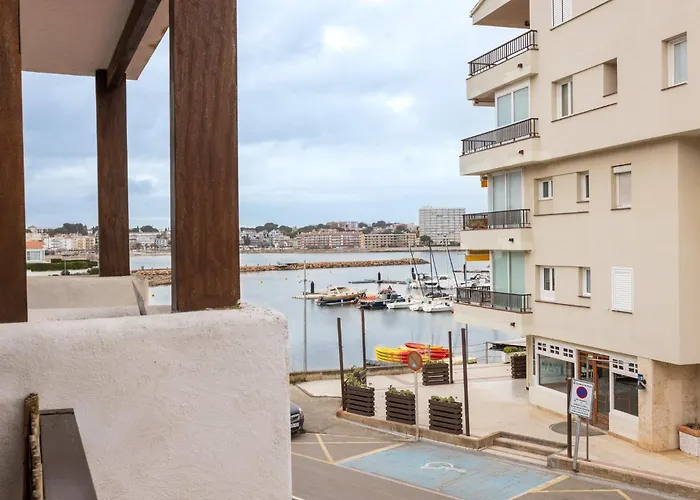 Dofi * L' Escala